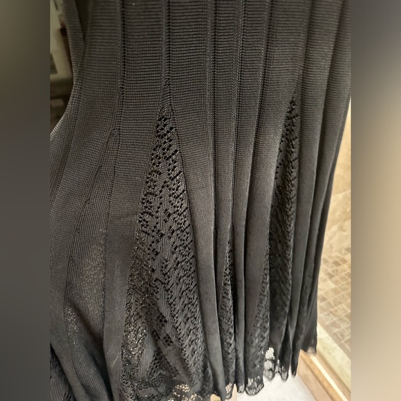 Vintage midi length Chanel Dress - Picture 7 of 8